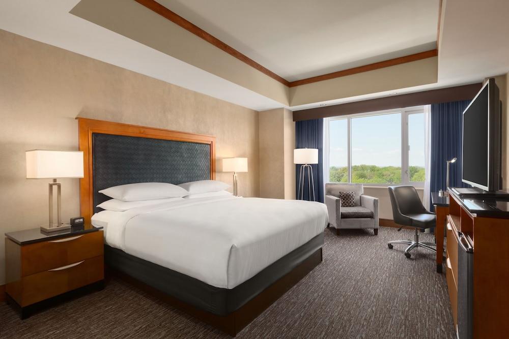 Hilton Baltimore BWI Airport Linthicum Exterior photo